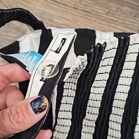 Show me your mumu cadence crop top - Picture 8 of 8